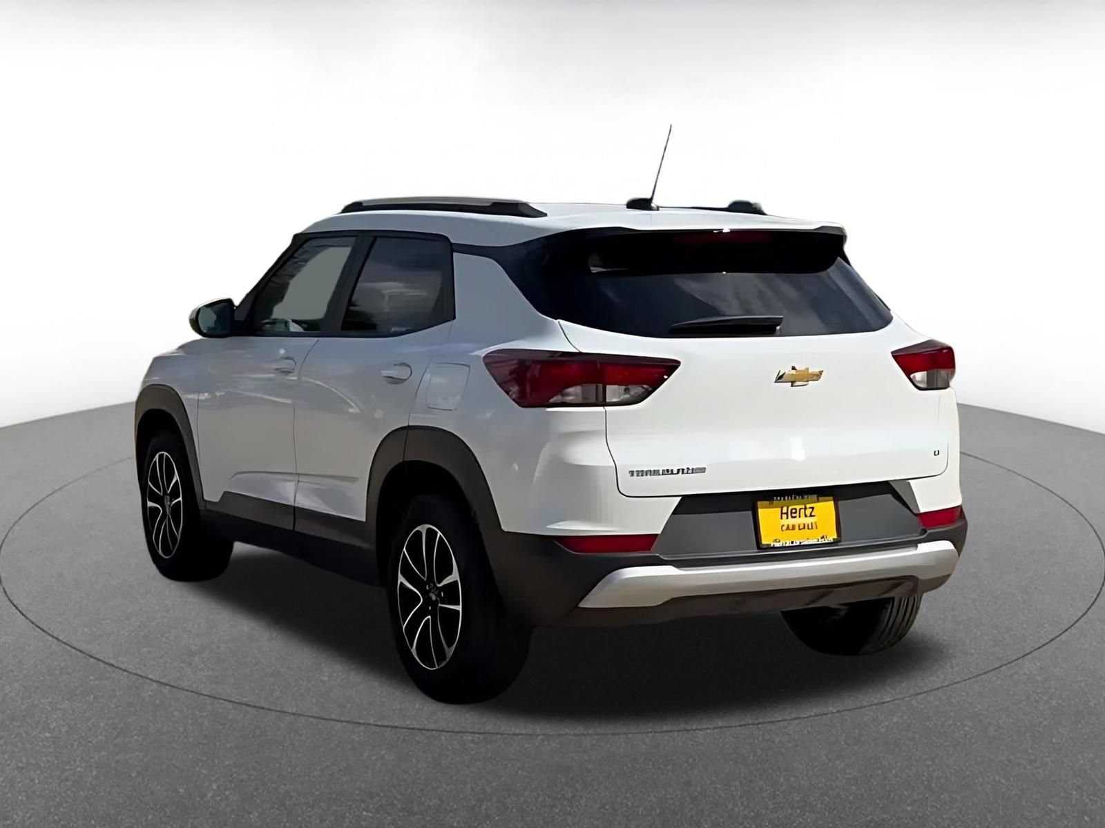 Thumbnail: 2025 Chevrolet TrailBlazer - 10