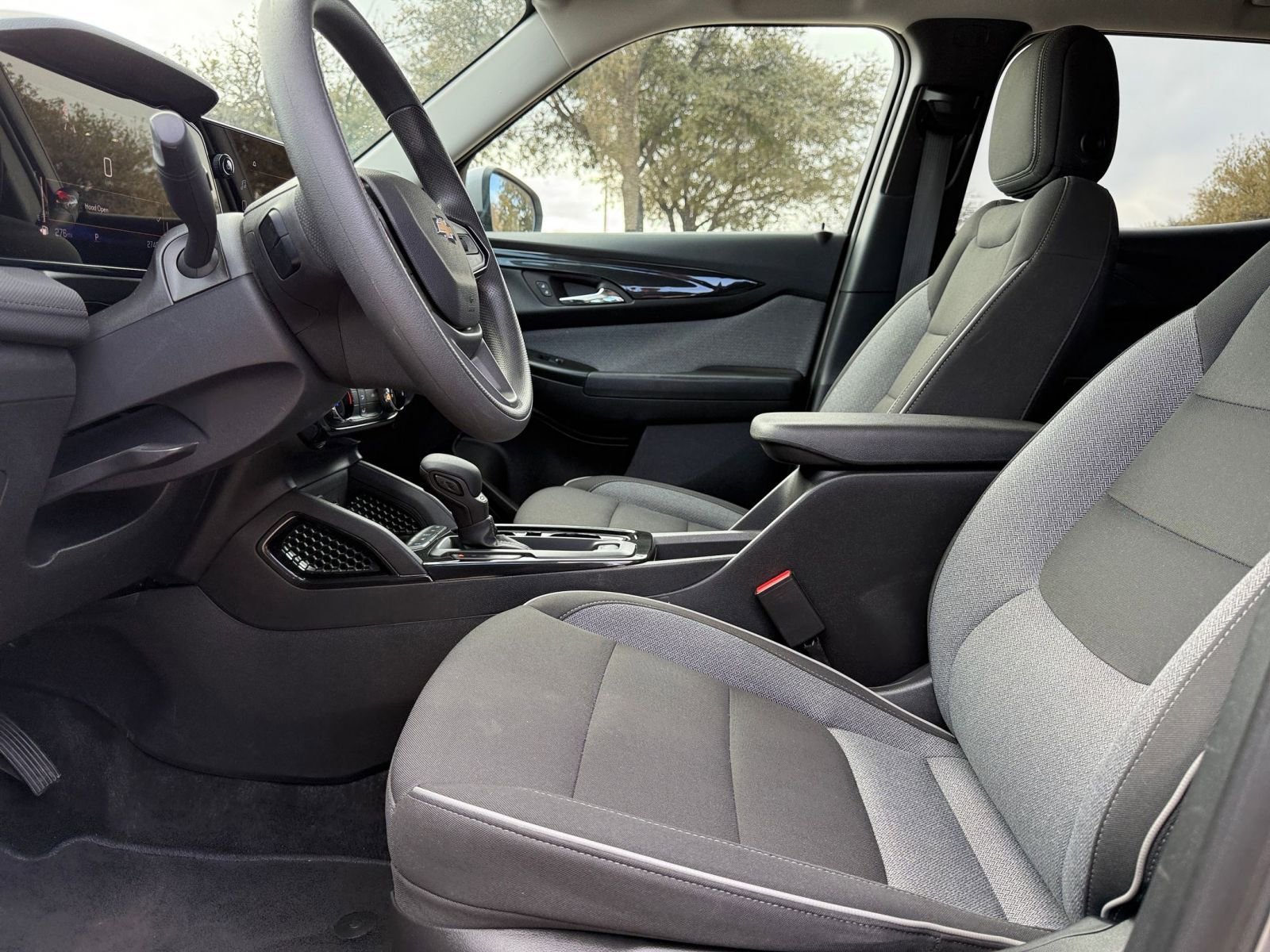 Thumbnail: 2025 Chevrolet TrailBlazer - 27