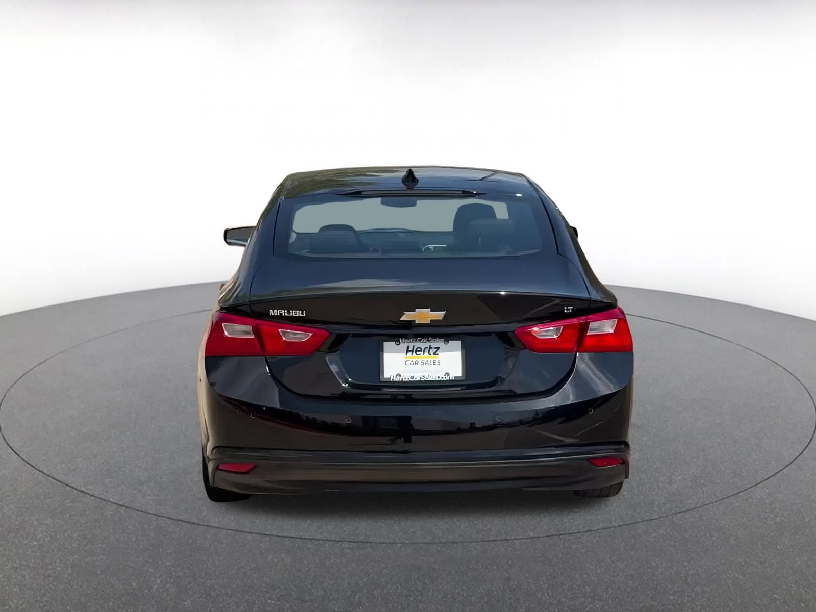 Thumbnail: 2024 Chevrolet Malibu - 12