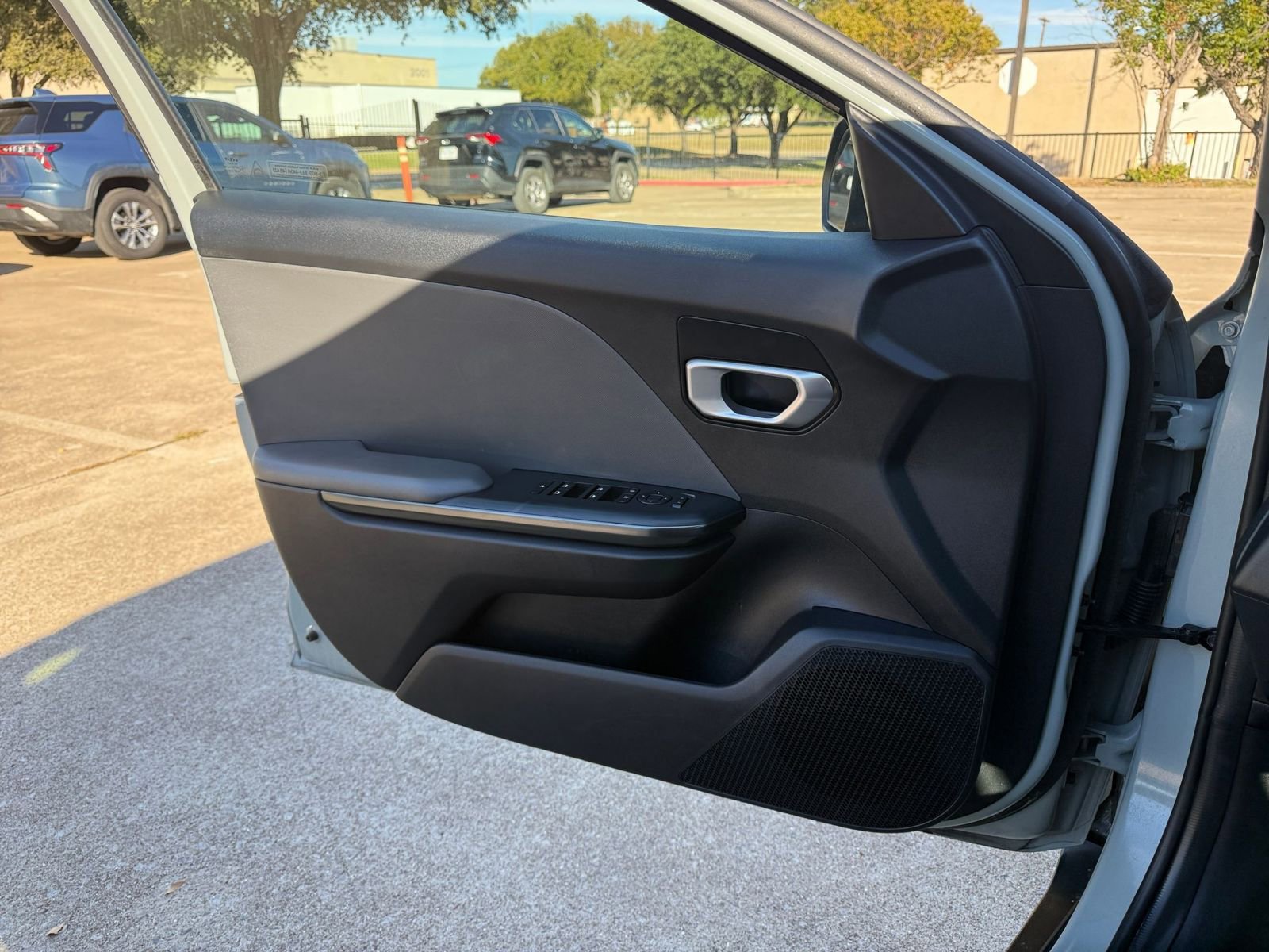 Thumbnail: 2025 Kia K4 - 21