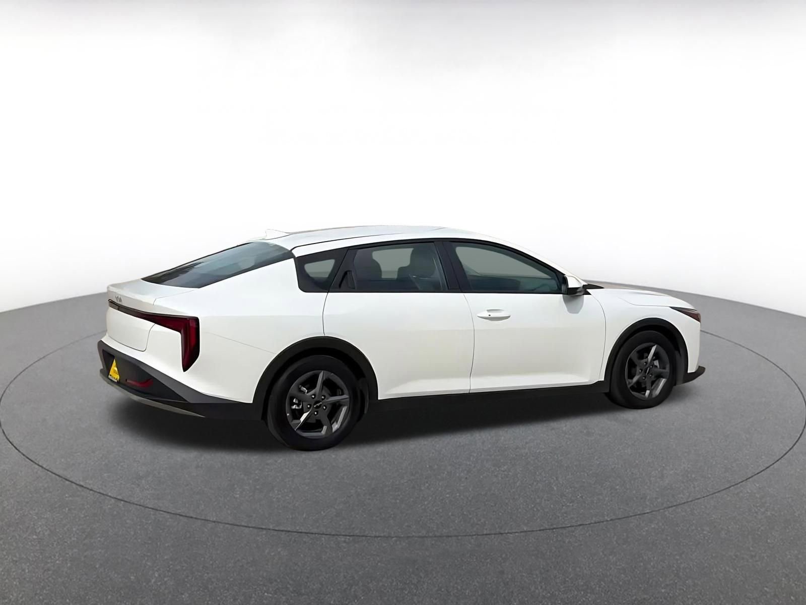 Thumbnail: 2025 Kia K4 - 14