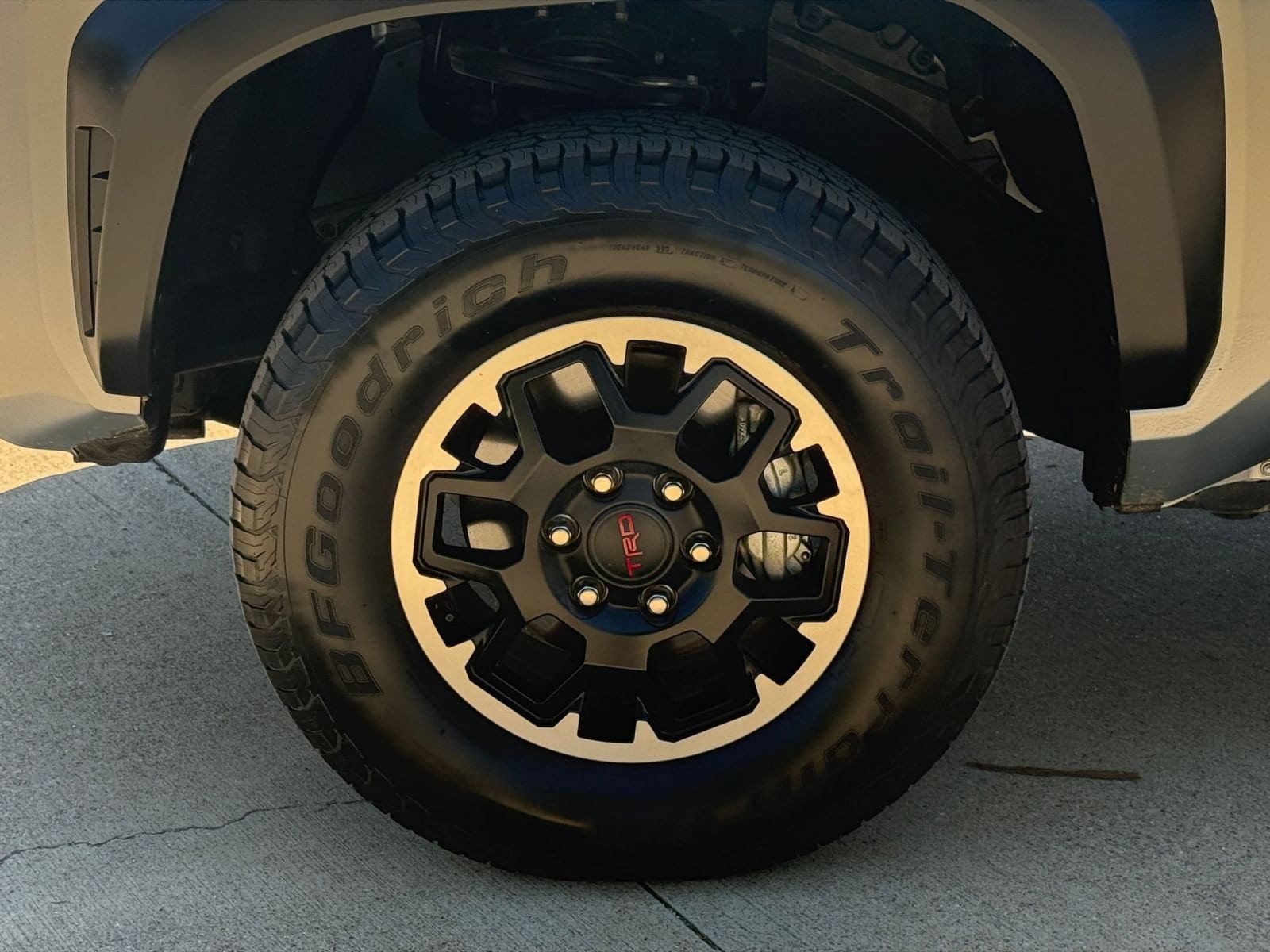 Thumbnail: 2025 Toyota Tacoma - 30