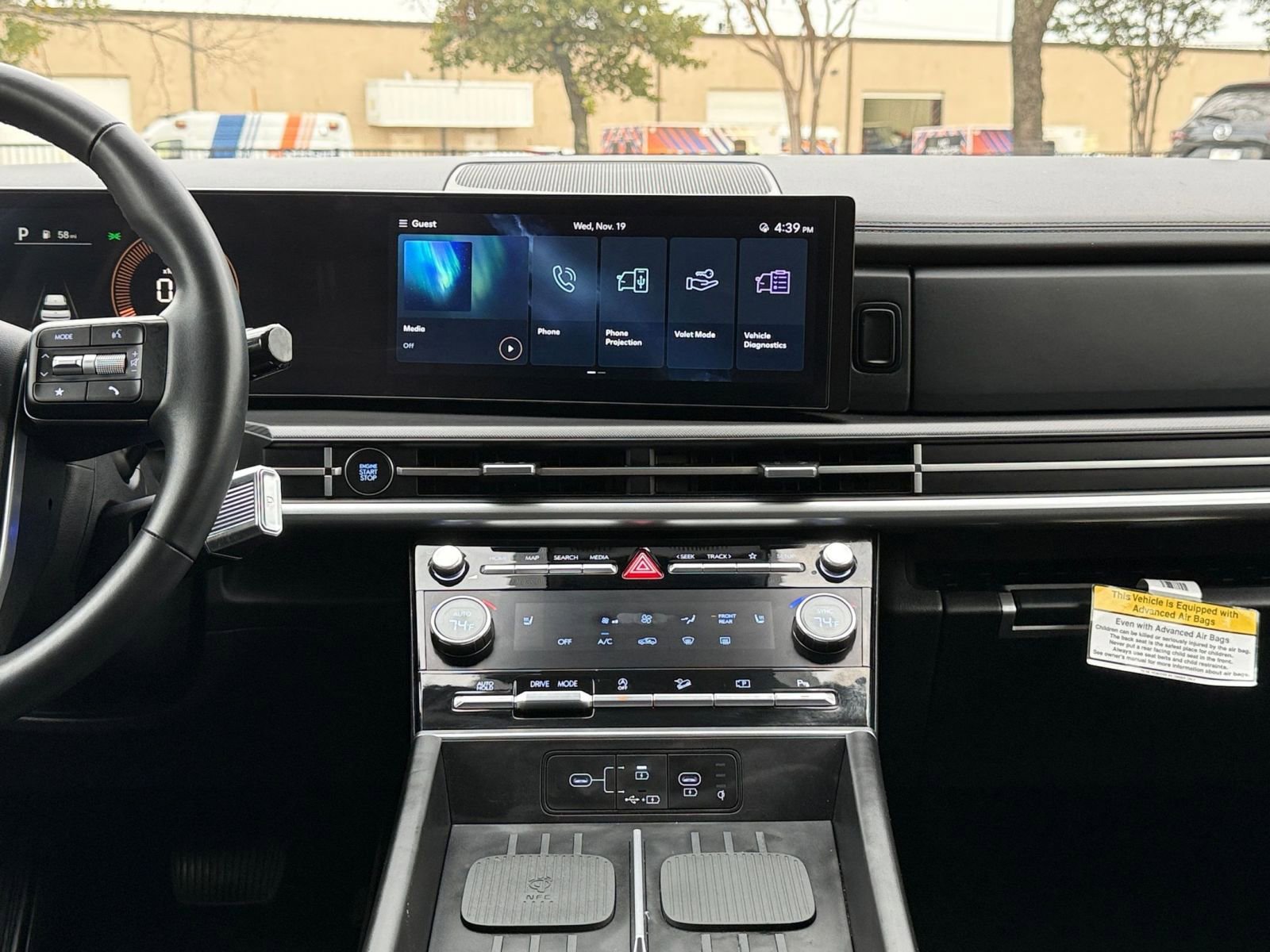 Thumbnail: 2025 Hyundai Santa Fe - 18