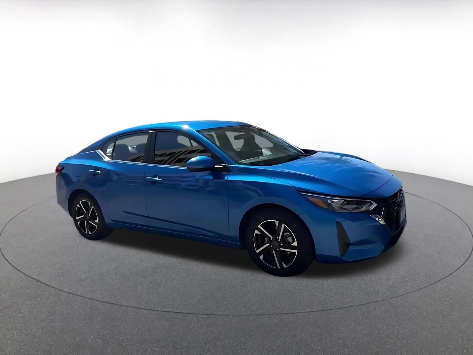 Thumbnail: 2025 Nissan Sentra - 2