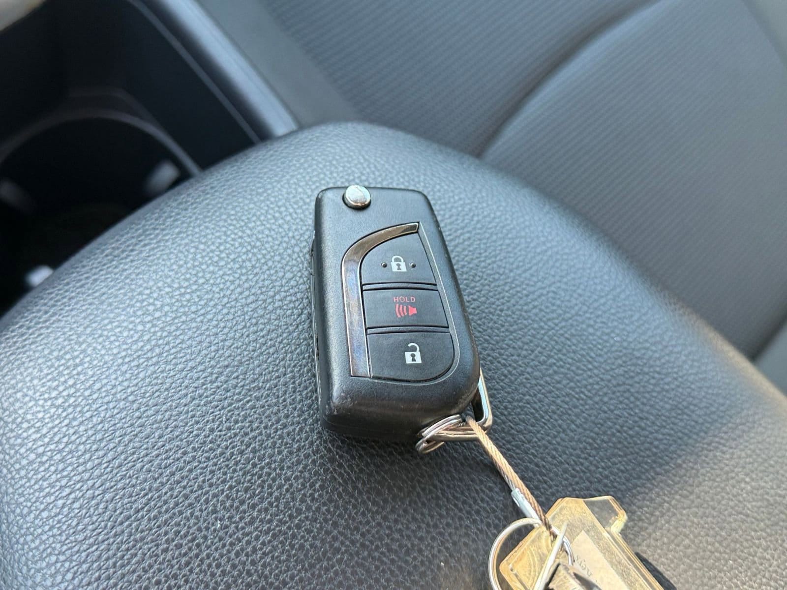 Thumbnail: 2025 Toyota RAV4 - 22