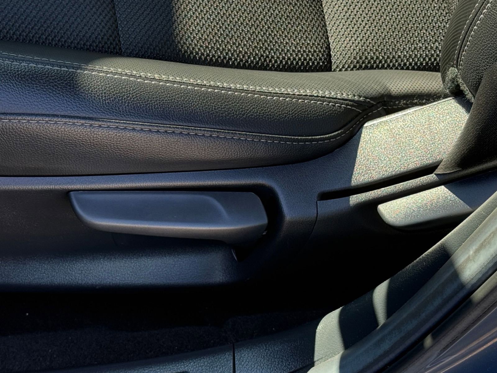 Thumbnail: 2025 Mazda CX-50 - 23