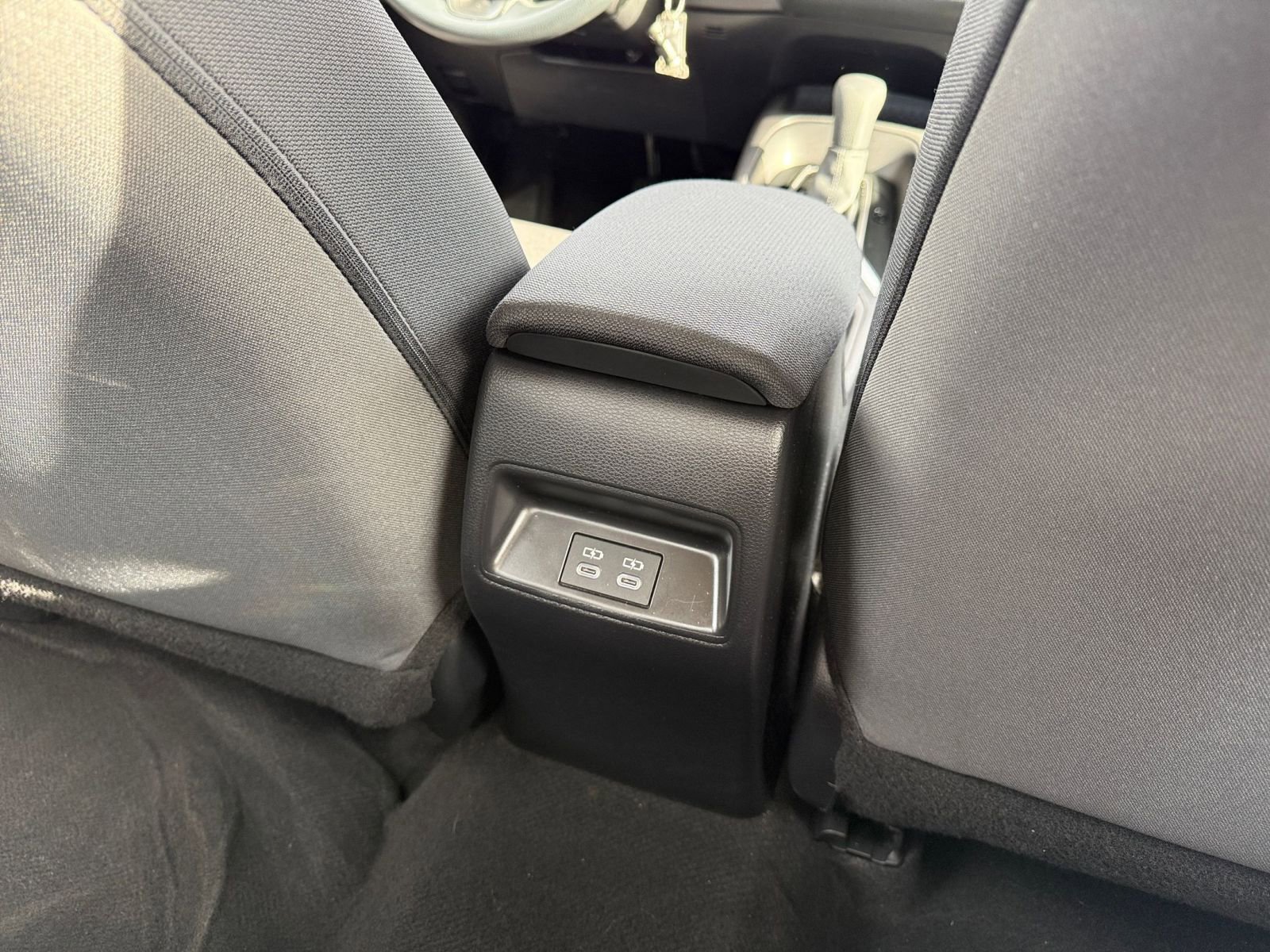 Thumbnail: 2025 Toyota Corolla - 23