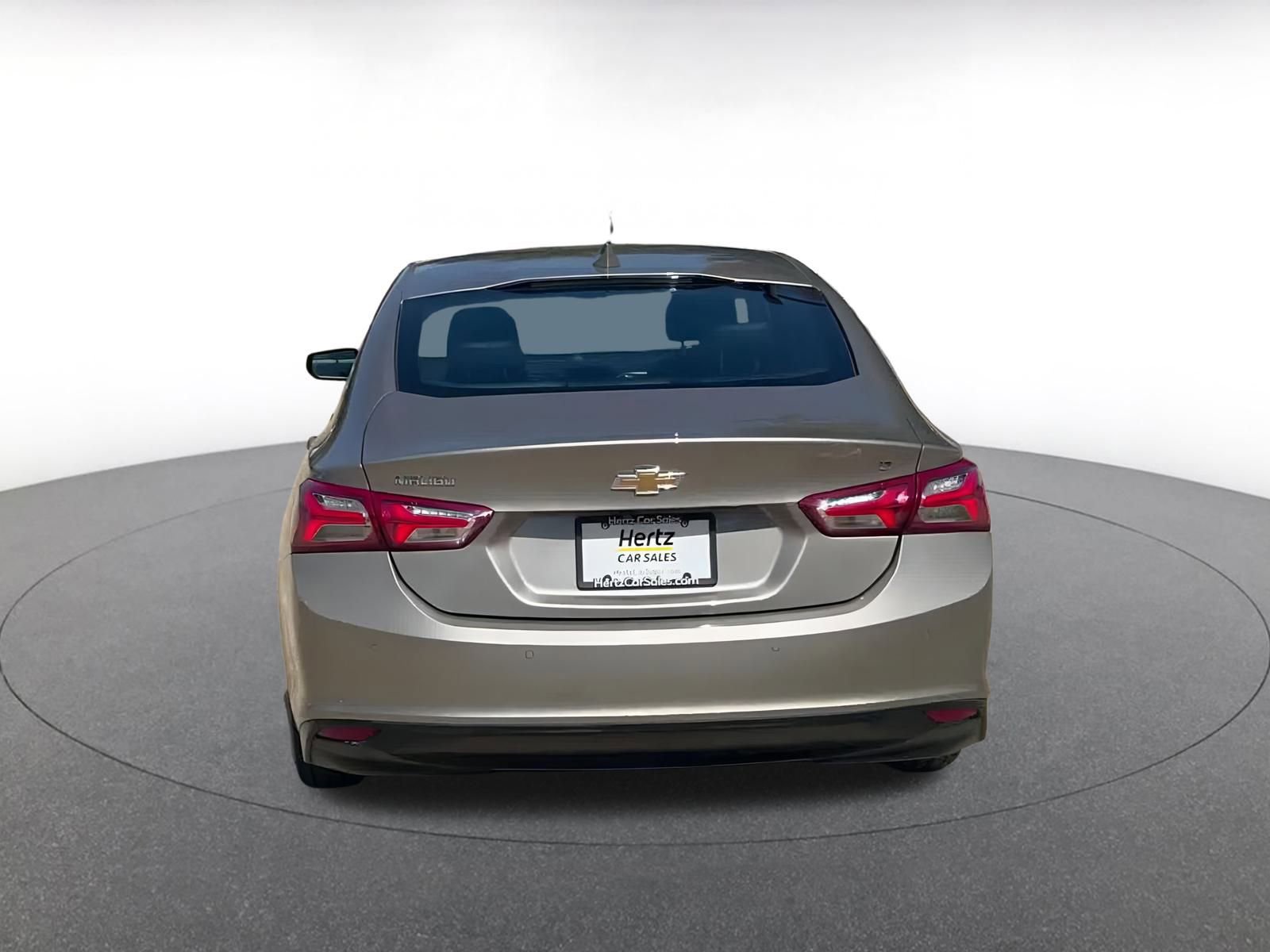 Thumbnail: 2024 Chevrolet Malibu - 12