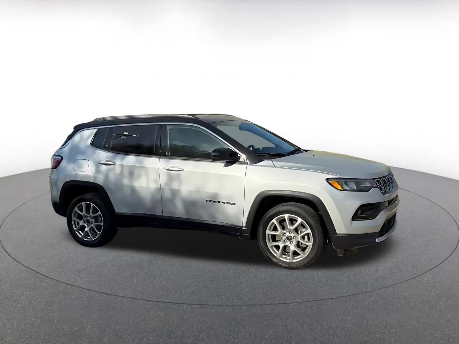 Thumbnail: 2025 Jeep Compass - 2