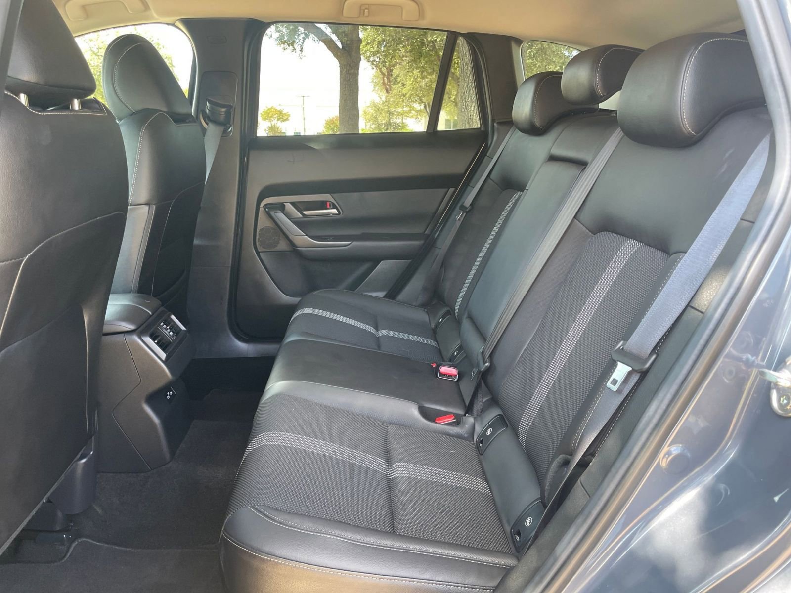 Thumbnail: 2025 Mazda CX-50 - 25