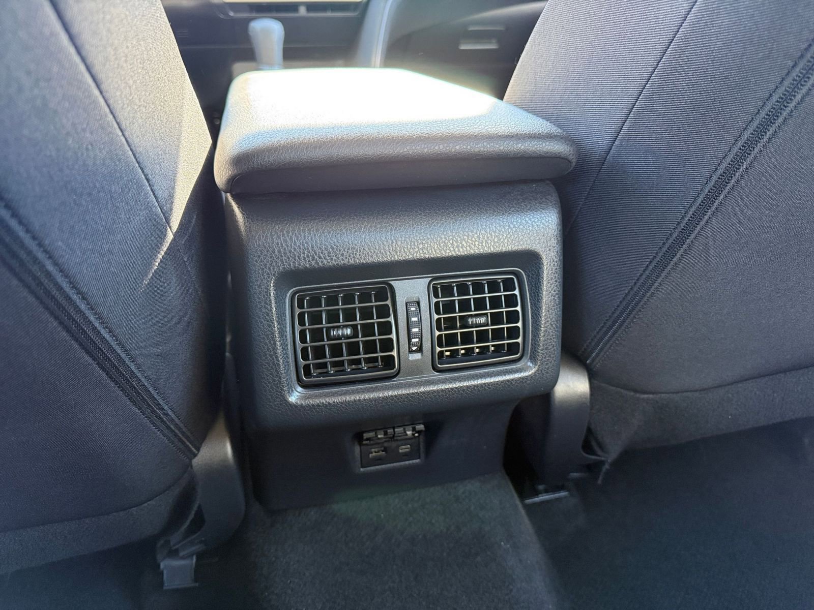 Thumbnail: 2025 Toyota Camry - 24