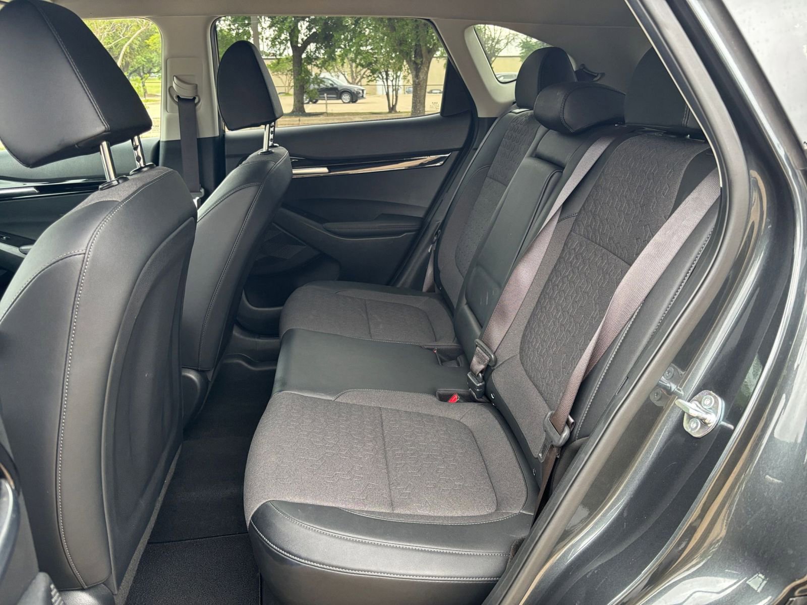 Thumbnail: 2025 Kia Seltos - 29