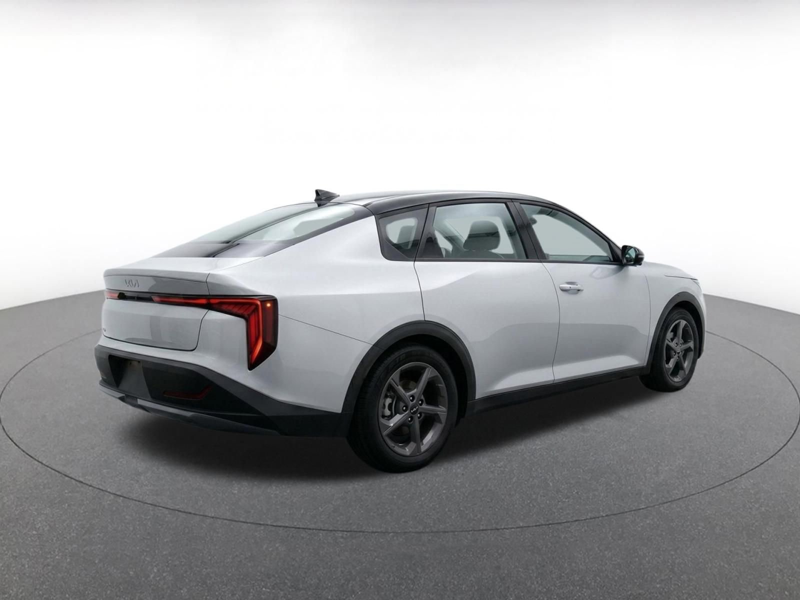Thumbnail: 2025 Kia K4 - 9