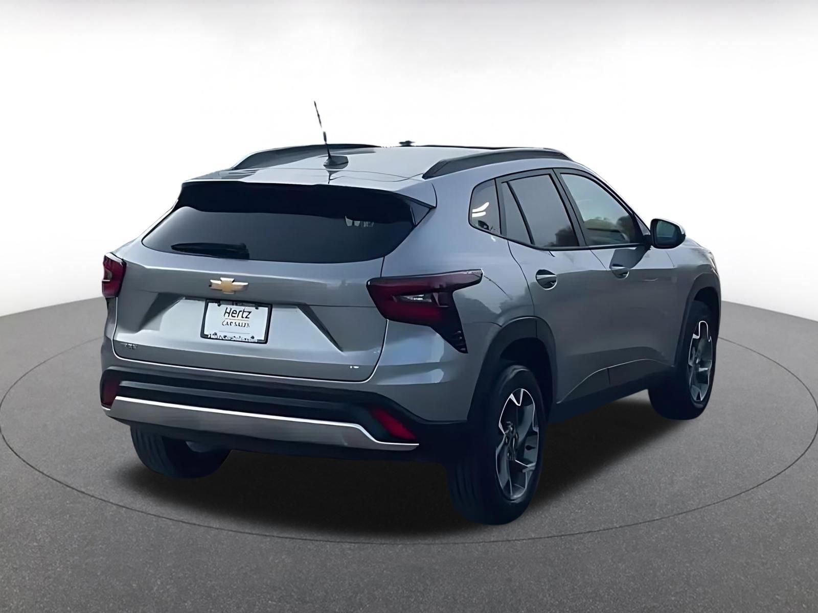 Thumbnail: 2025 Chevrolet Trax - 14