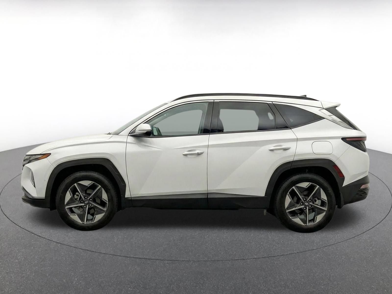 Thumbnail: 2026 Hyundai Tucson - 4