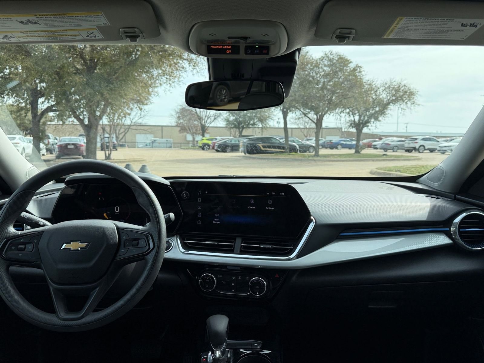 Thumbnail: 2025 Chevrolet Trax - 33