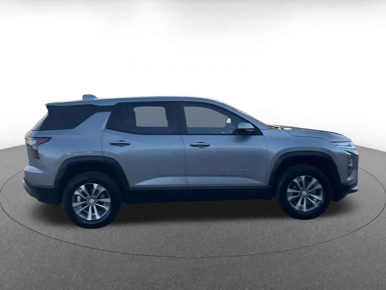 Thumbnail: 2025 Chevrolet Equinox - 16