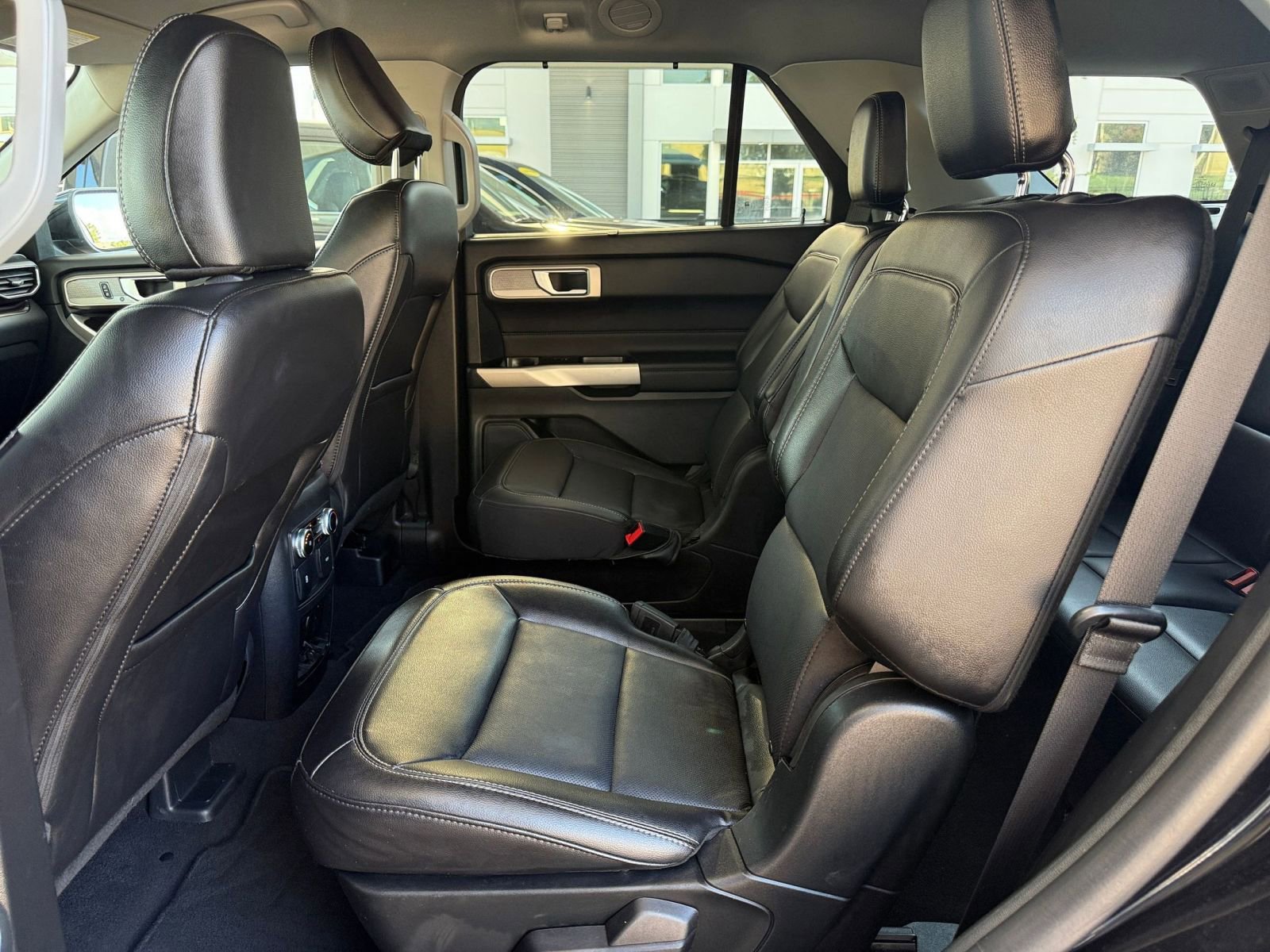 Thumbnail: 2024 Ford Explorer - 25