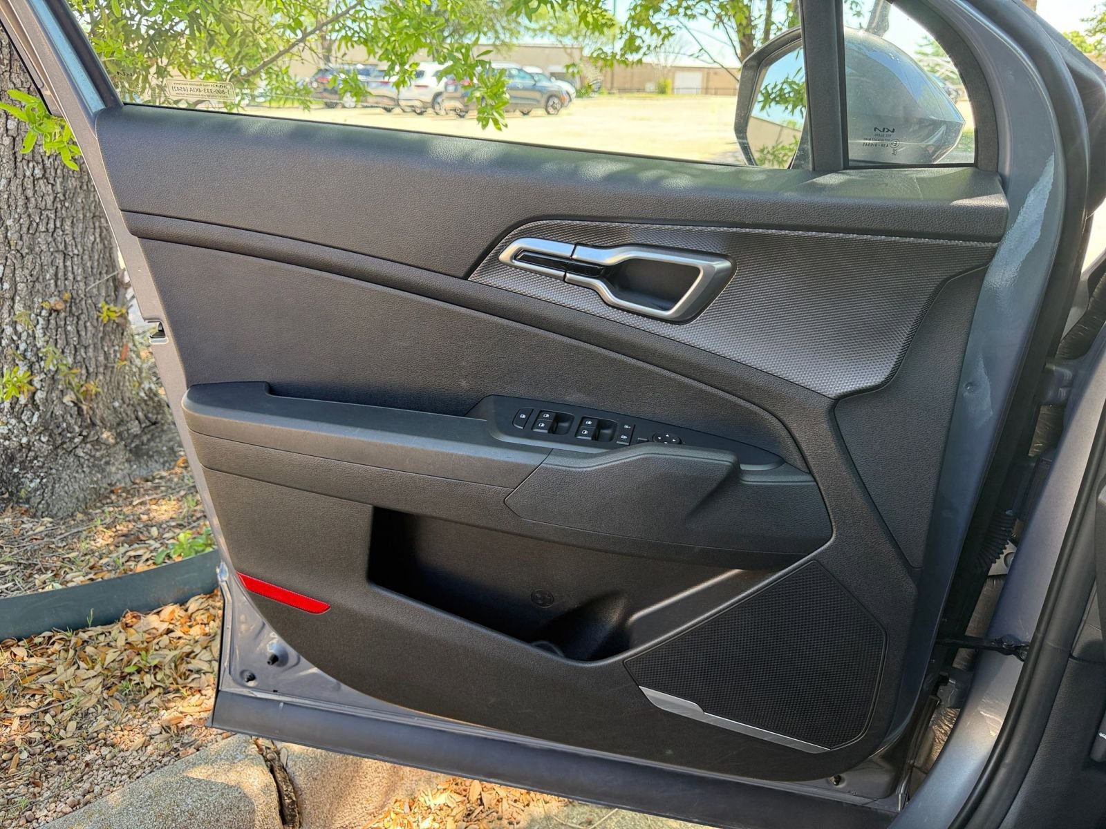 Thumbnail: 2025 Kia Sportage - 18