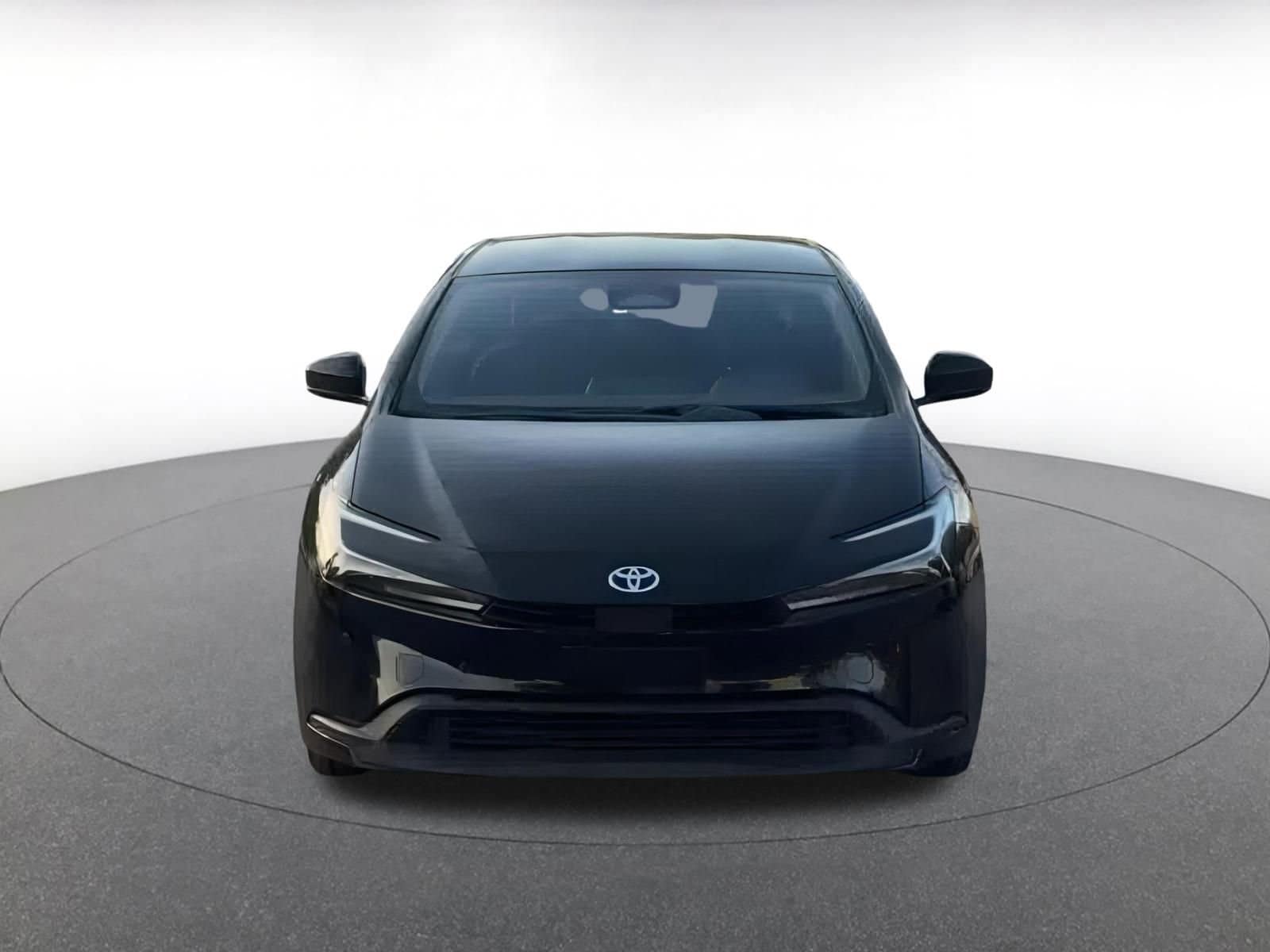 Thumbnail: 2025 Toyota Prius - 4