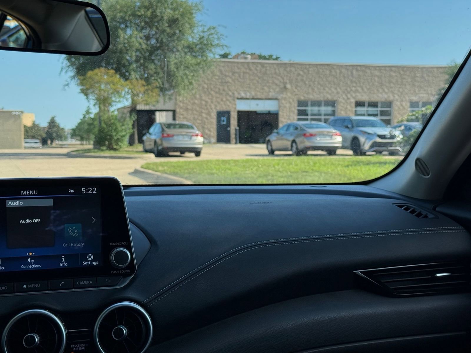 Thumbnail: 2025 Nissan Sentra - 35