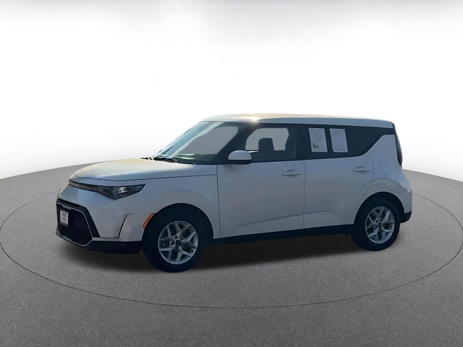 Thumbnail: 2025 Kia Soul - 8