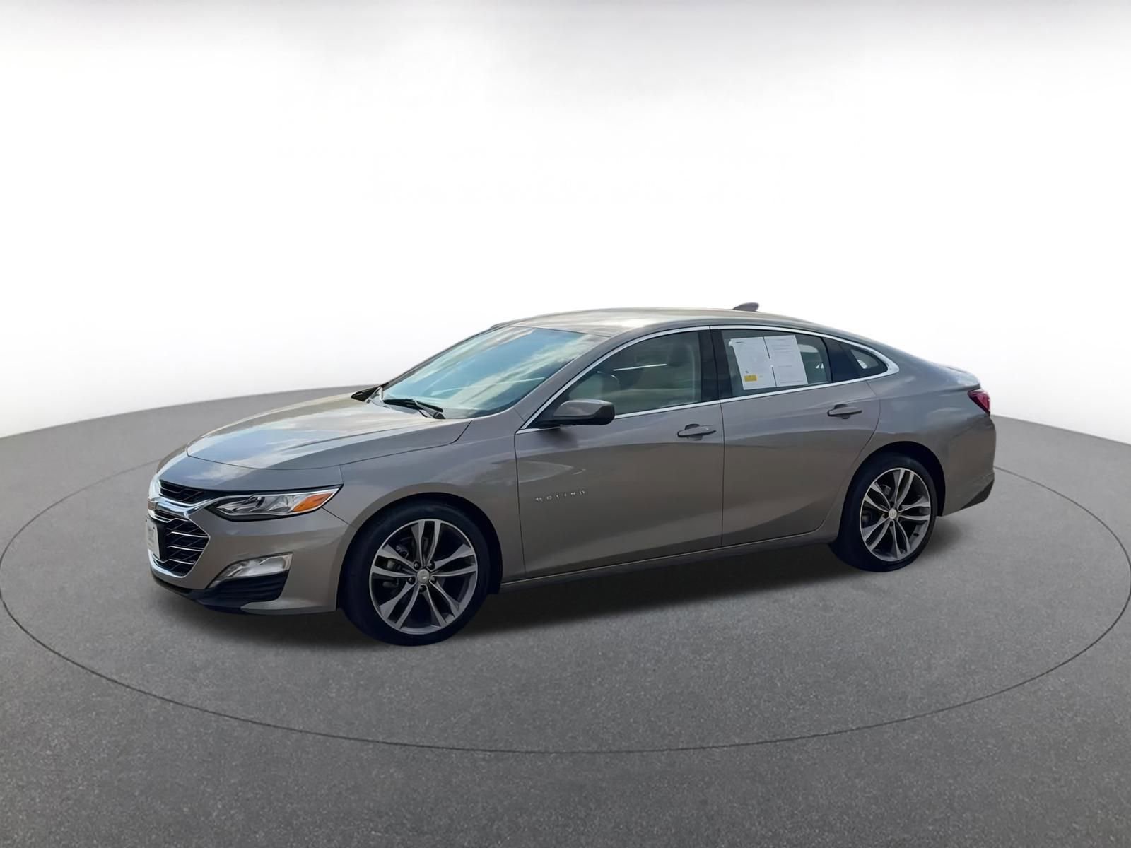 Thumbnail: 2024 Chevrolet Malibu - 8