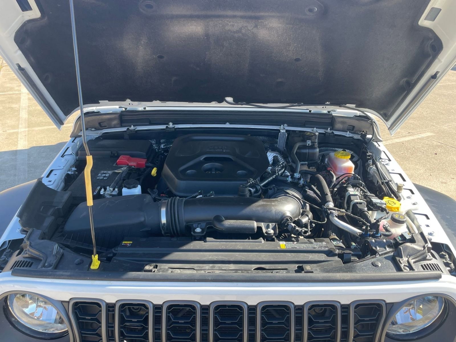 Thumbnail: 2025 Jeep Wrangler - 32