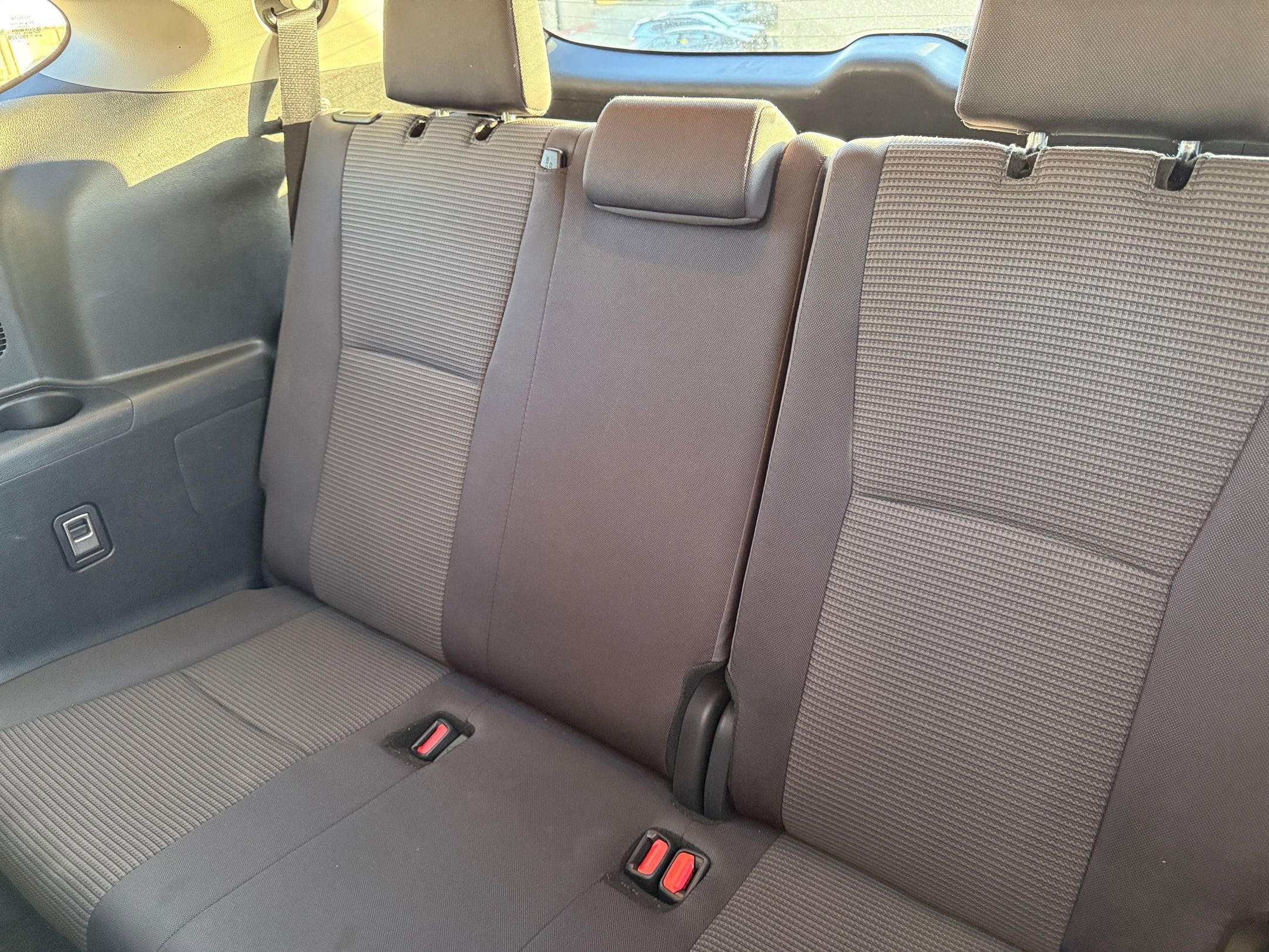 Thumbnail: 2025 Toyota Highlander - 30