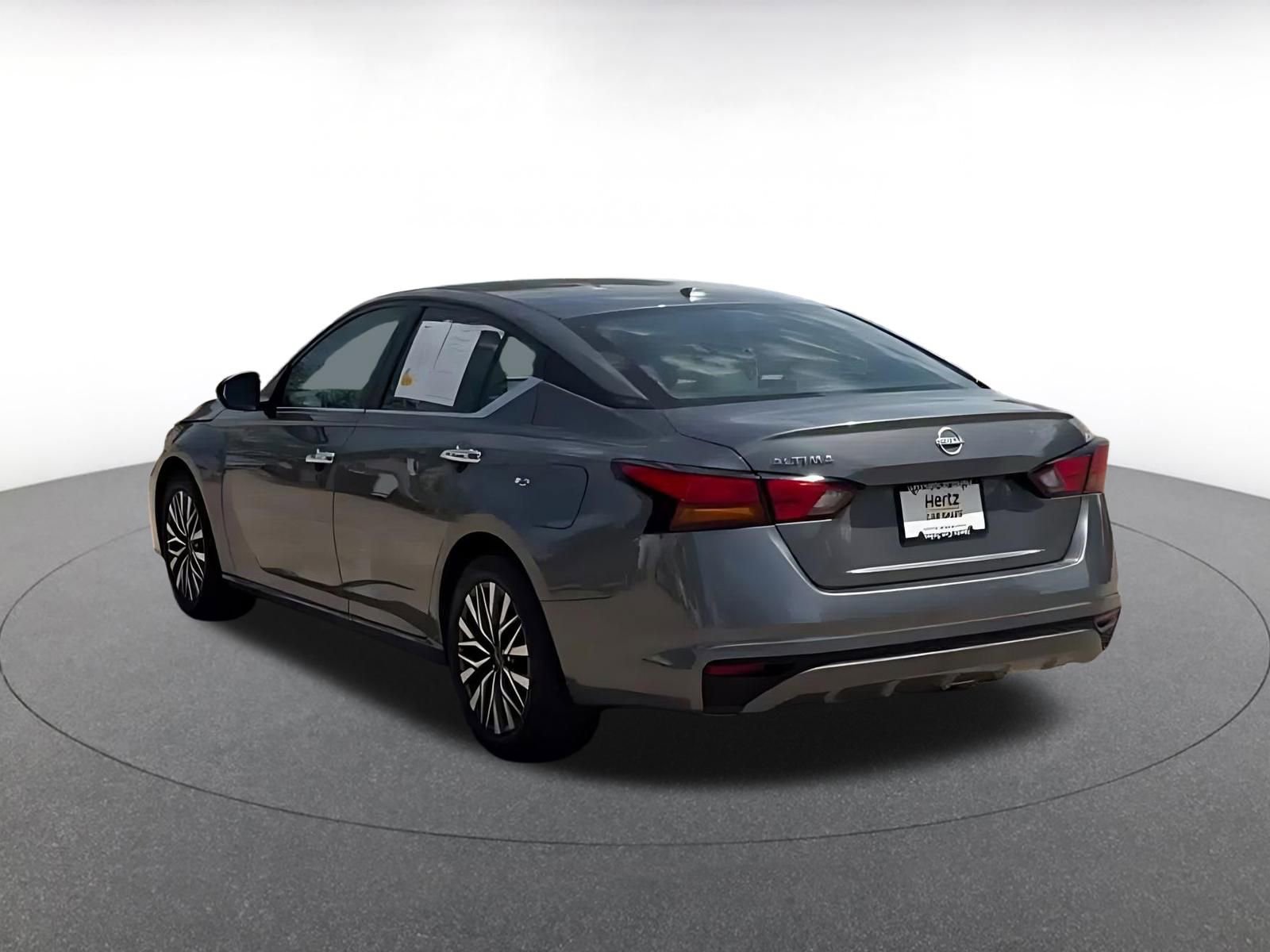 Thumbnail: 2025 Nissan Altima - 11