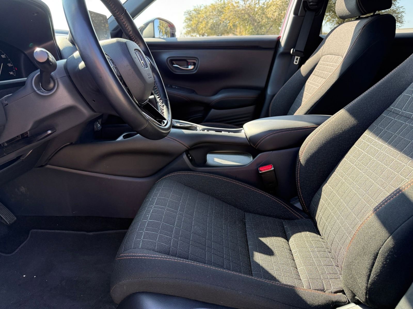 Thumbnail: 2025 Honda HR-V - 27