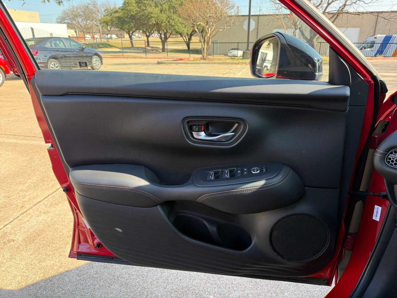 Thumbnail: 2025 Honda HR-V - 20