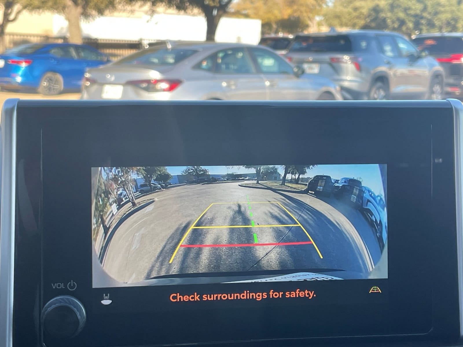 Thumbnail: 2025 Toyota RAV4 - 17