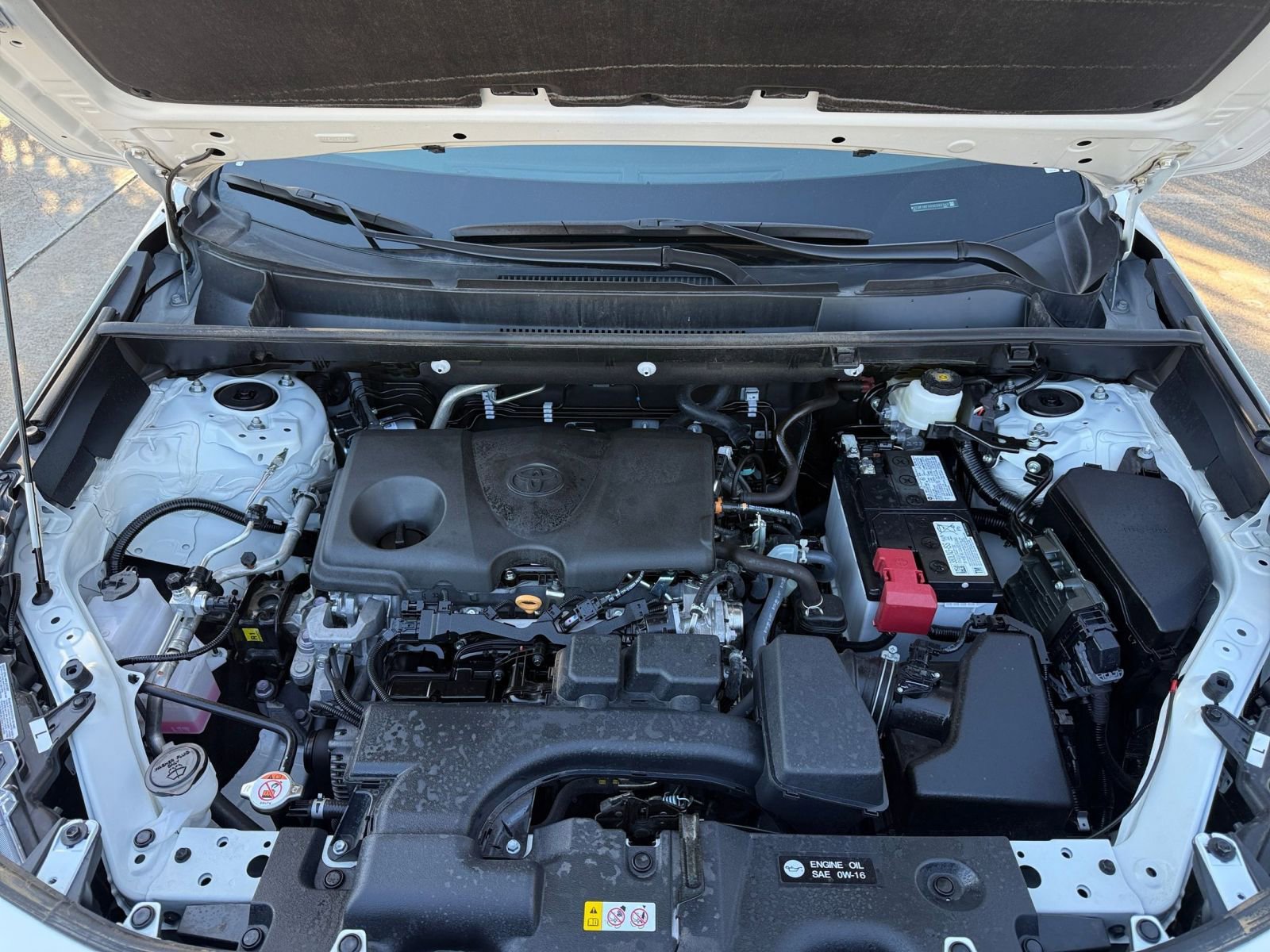 Thumbnail: 2025 Toyota RAV4 - 32