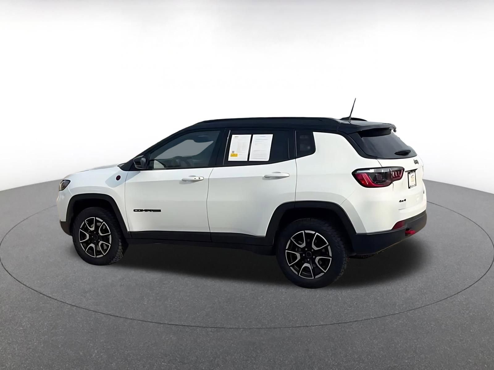 Thumbnail: 2025 Jeep Compass - 10