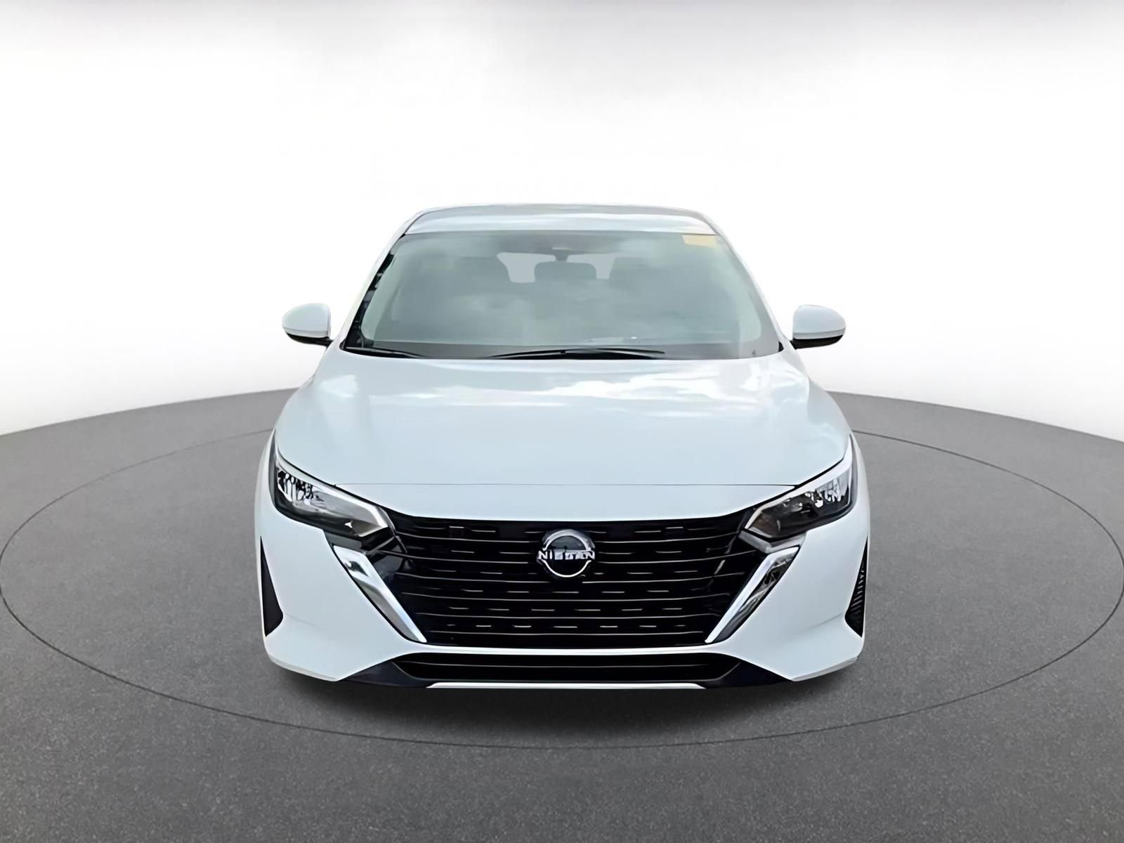 Thumbnail: 2025 Nissan Sentra - 4