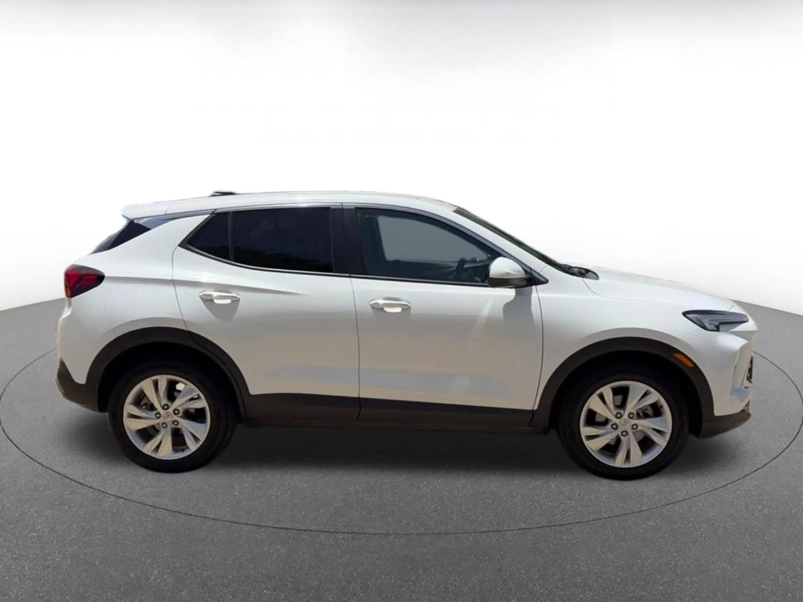 Thumbnail: 2025 Buick Encore GX - 16