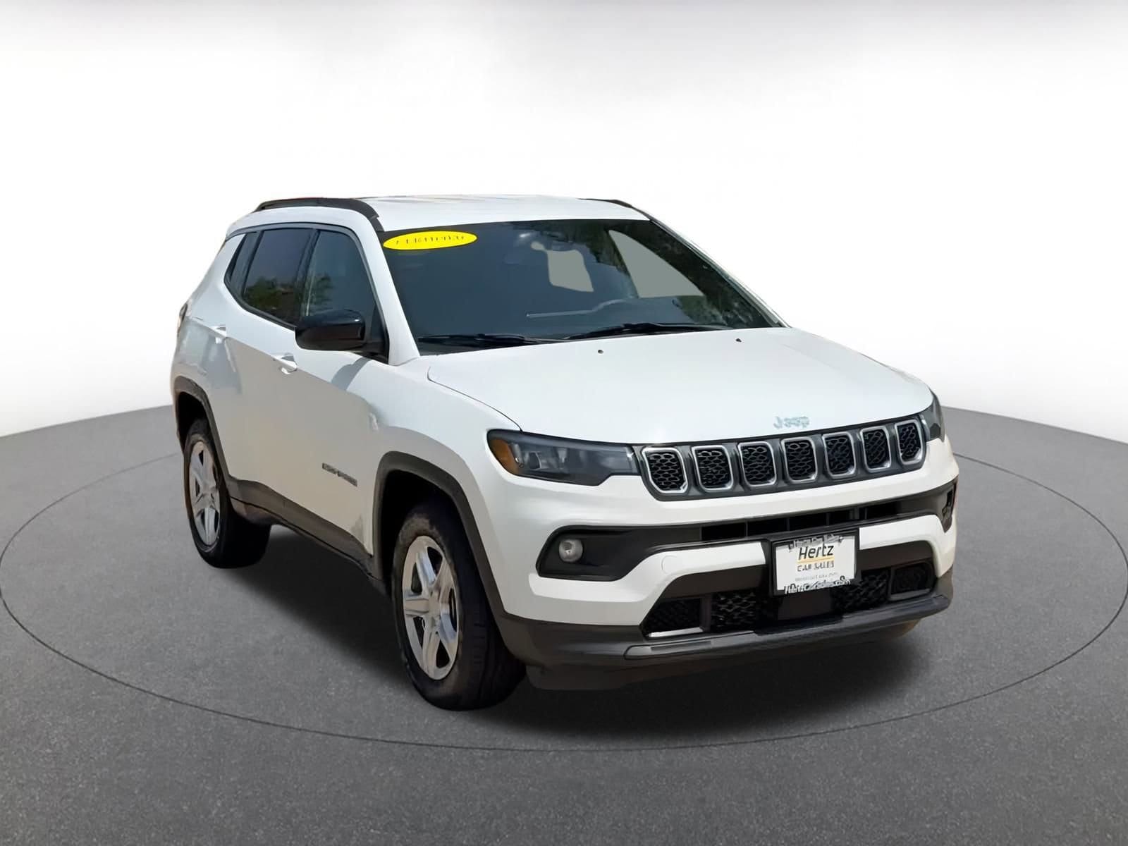 Thumbnail: 2023 Jeep Compass - 3
