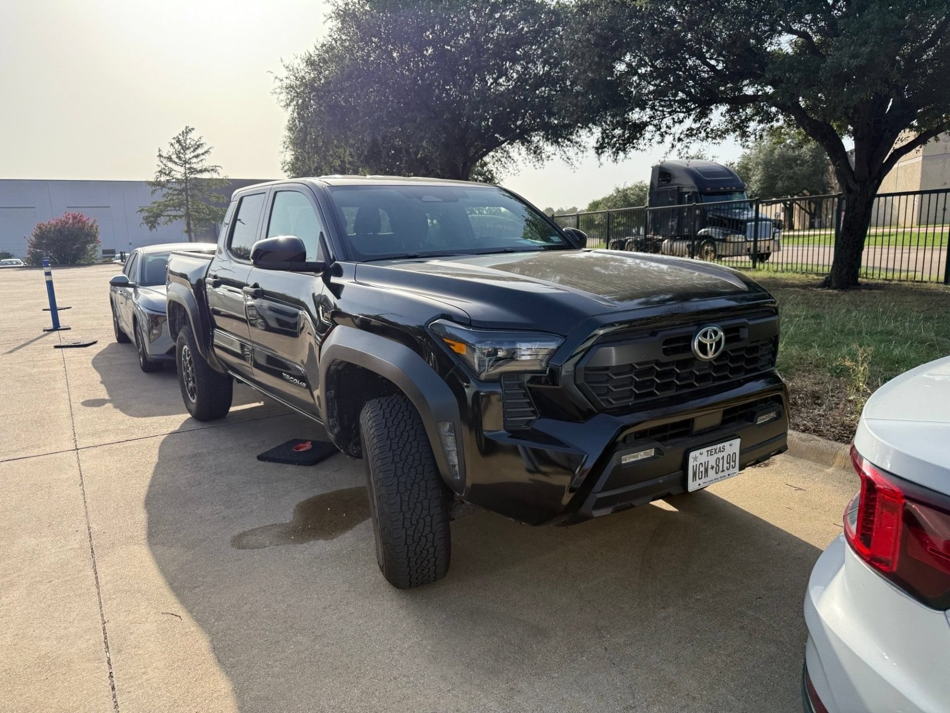 Thumbnail: 2025 Toyota Tacoma - 2