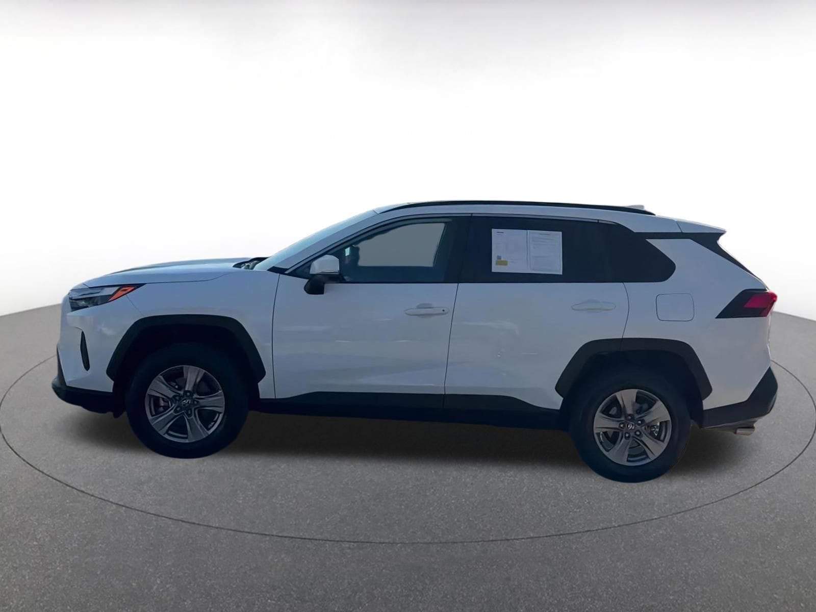 Thumbnail: 2025 Toyota RAV4 - 9