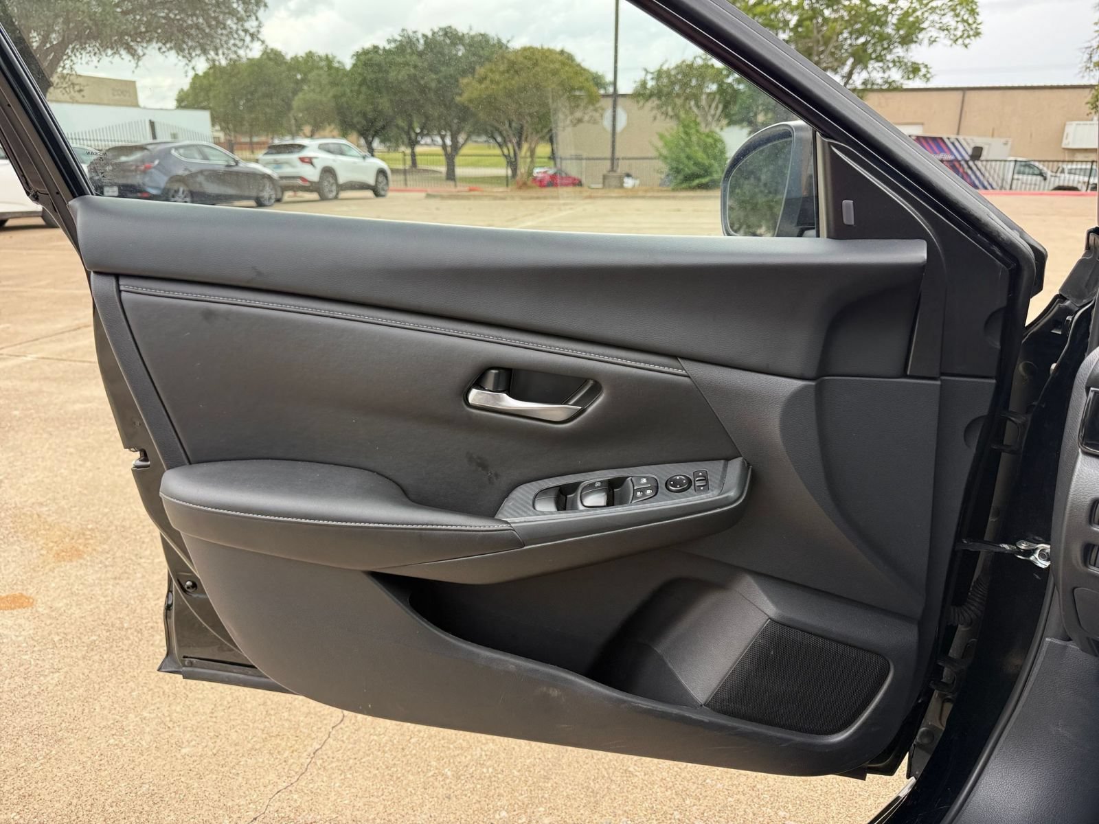 Thumbnail: 2025 Nissan Sentra - 15