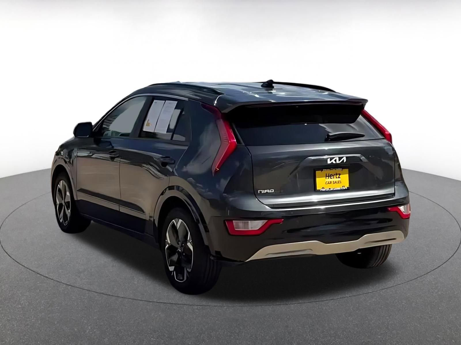Thumbnail: 2024 Kia Niro - 11