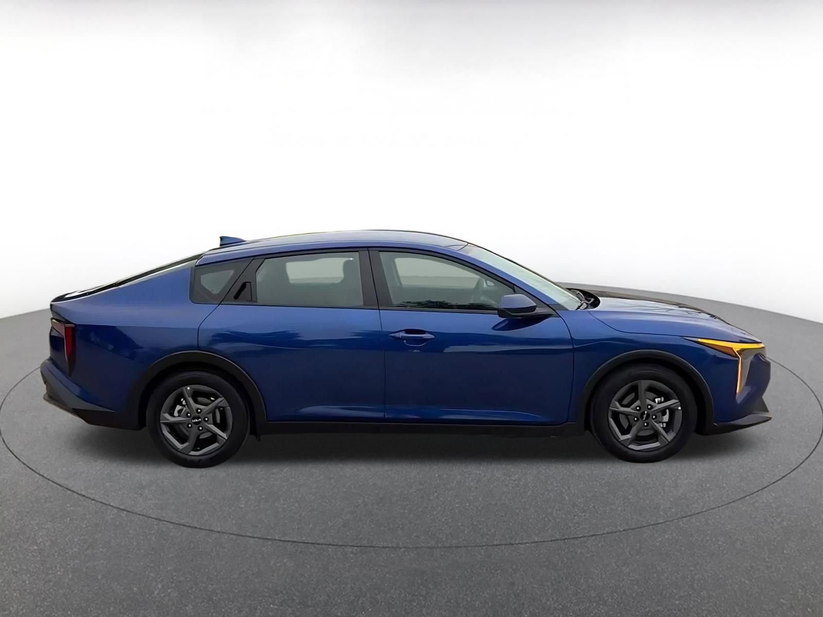 Thumbnail: 2025 Kia K4 - 17