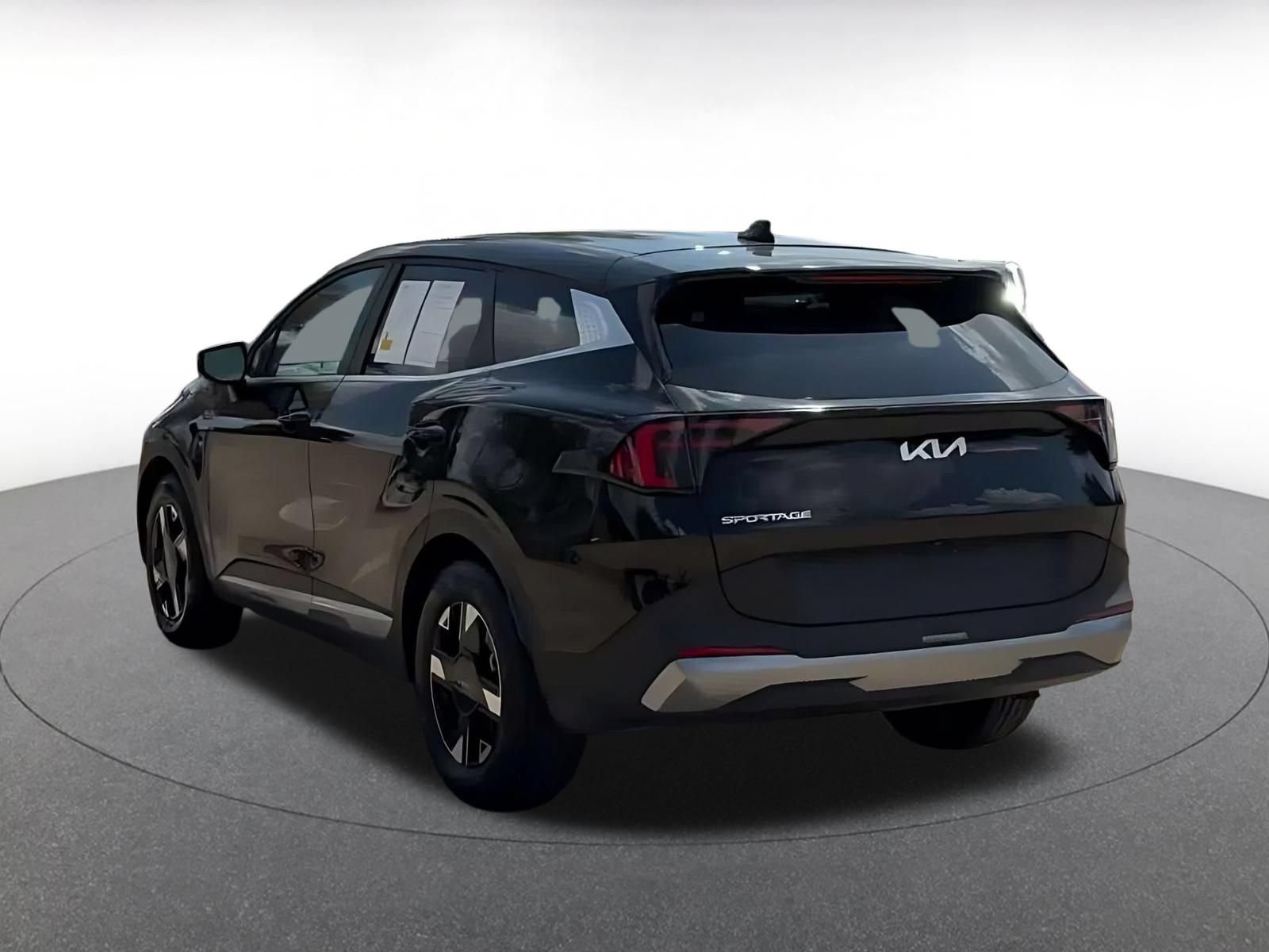 Thumbnail: 2026 Kia Sportage - 12