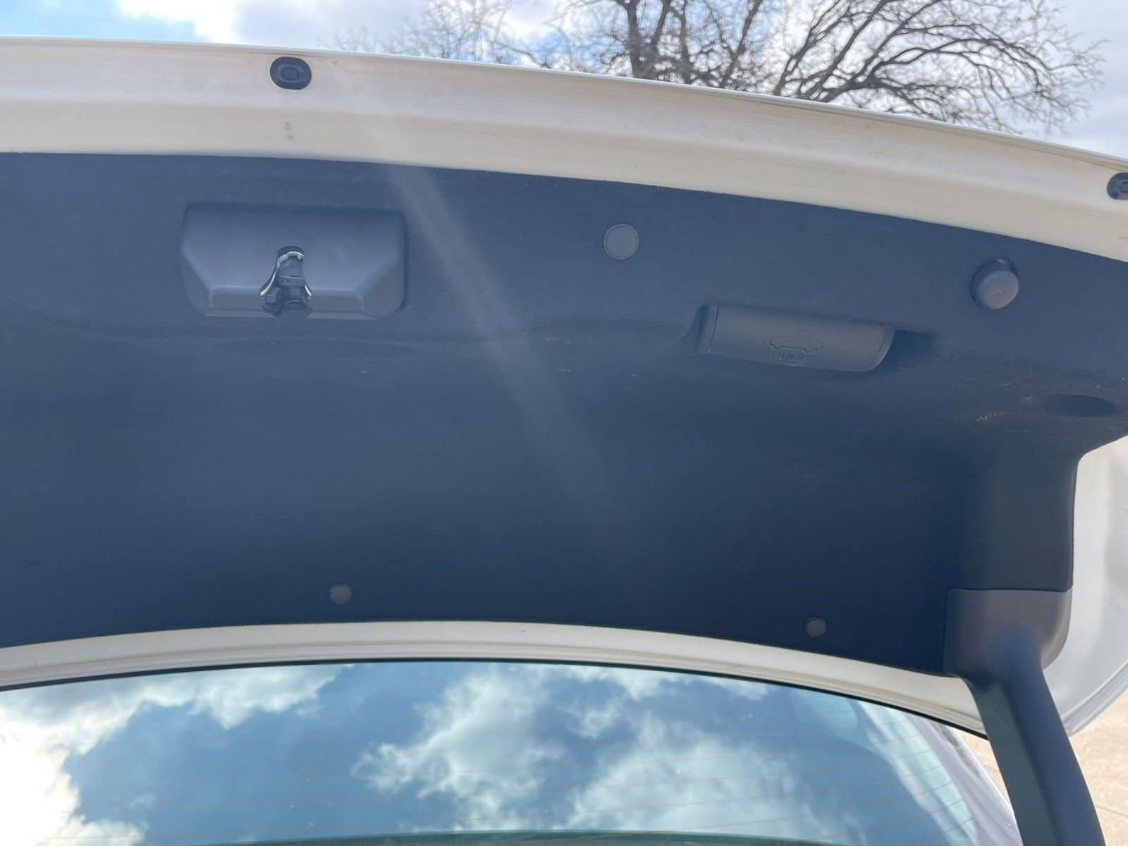 Thumbnail: 2025 Kia K5 - 24