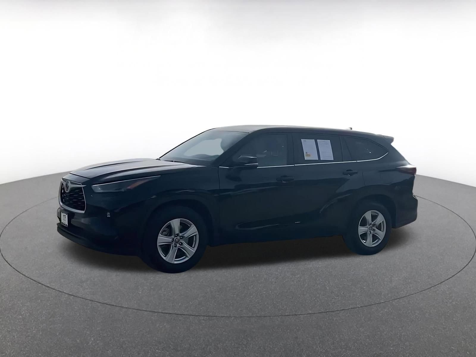 Thumbnail: 2025 Toyota Highlander - 8