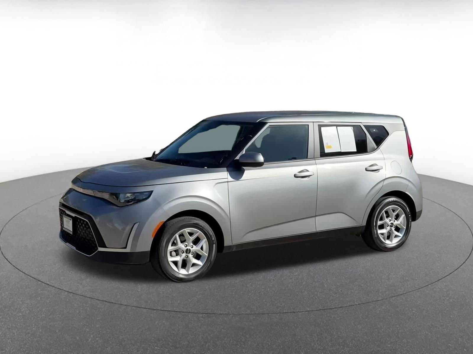 Thumbnail: 2025 Kia Soul - 8