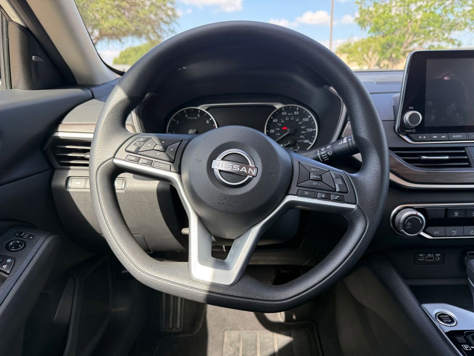 Thumbnail: 2025 Nissan Altima - 29