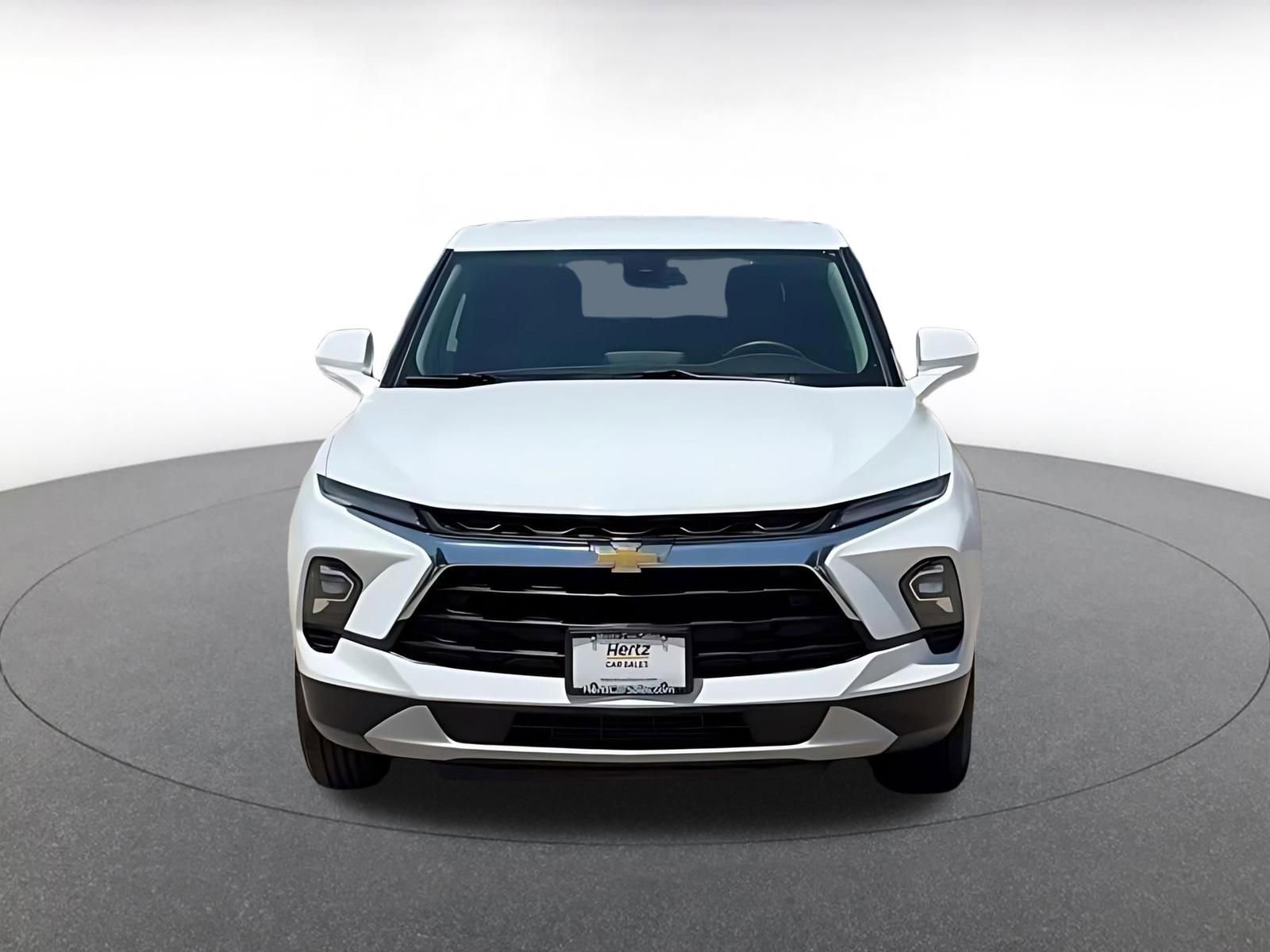 Thumbnail: 2025 Chevrolet Blazer - 4