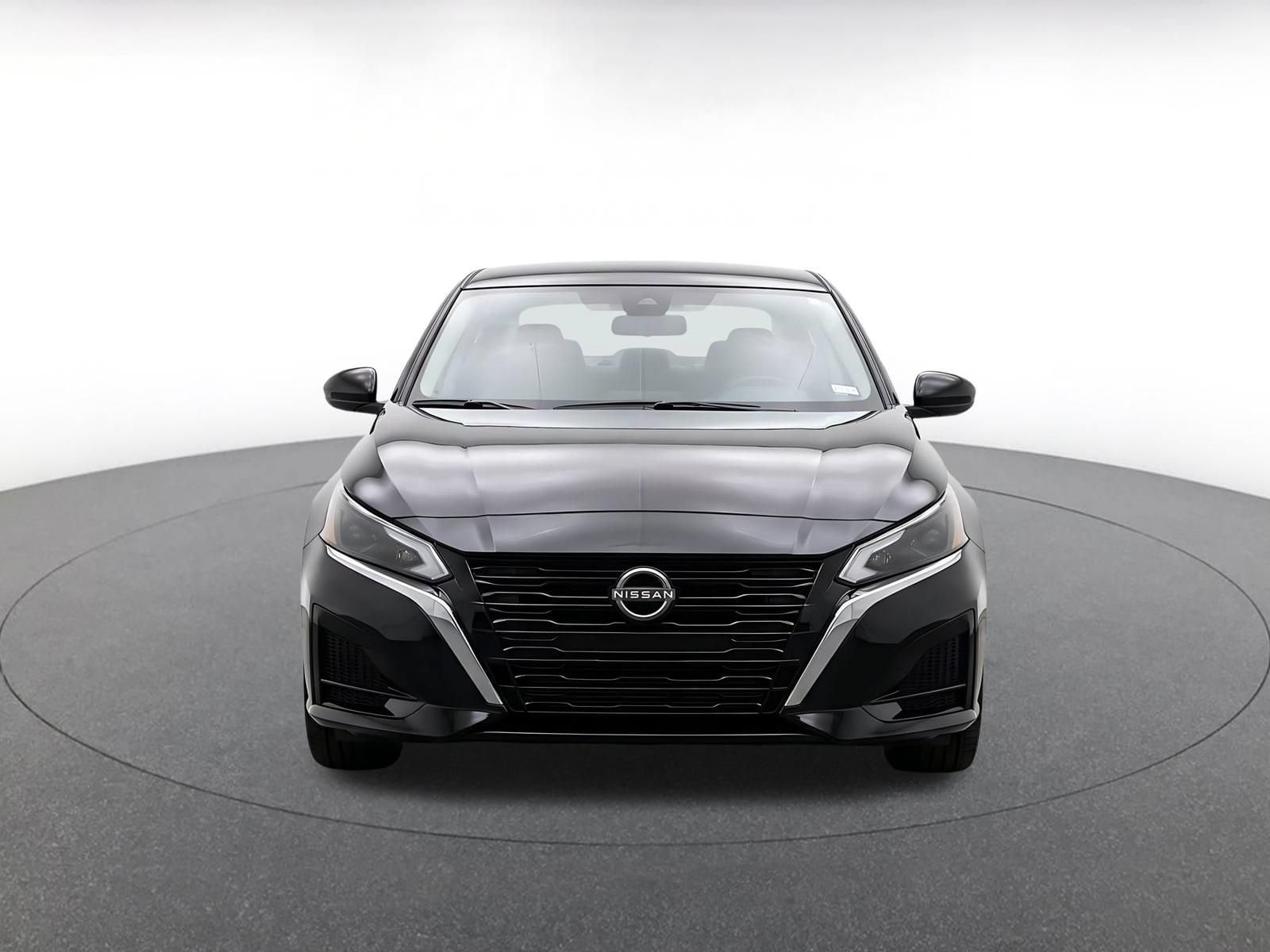Thumbnail: 2025 Nissan Altima - 2